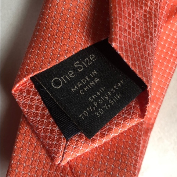 Set of 3 ties Calvin Klein (2) Banana Republic (1) - Picture 4 of 8